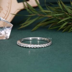 "Eternal Brilliance: Round Cut Diamond Wedding Band in 14kt White Gold"