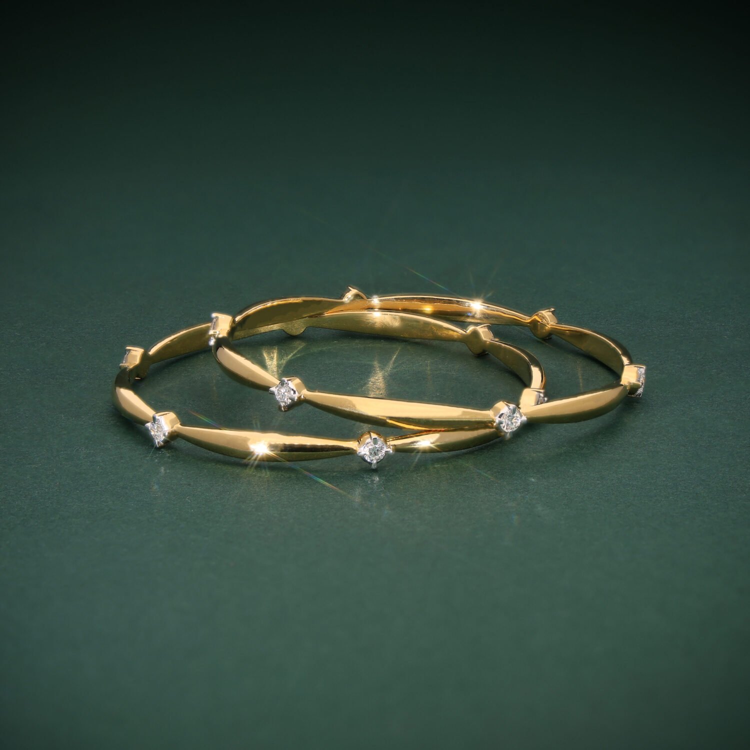 Elysia Station Diamond Stackable Bangle Bracelet Set in 18K Yellow Gold