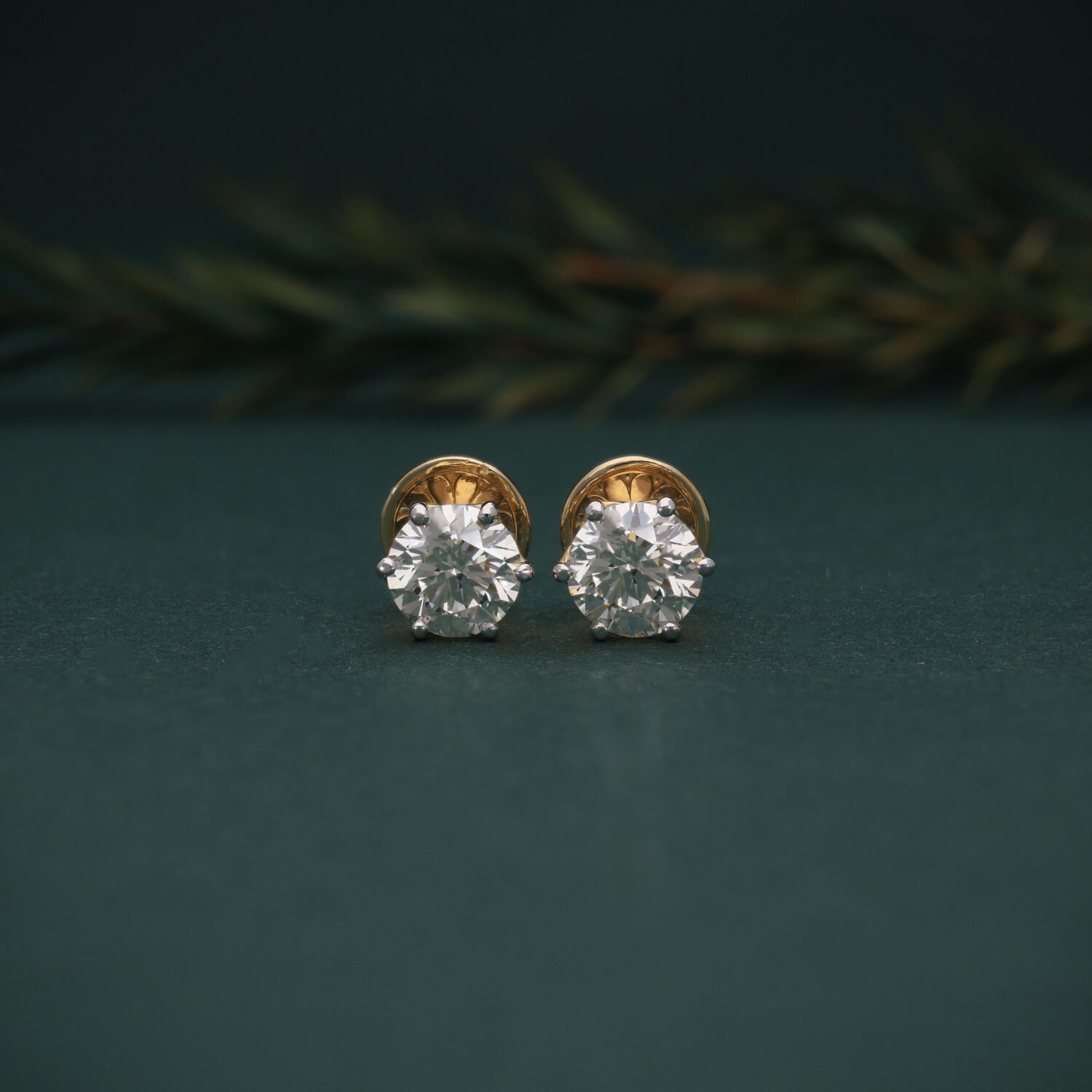 Round Cut Diamond Stud Earrings | Luxury Yellow Gold Earrings