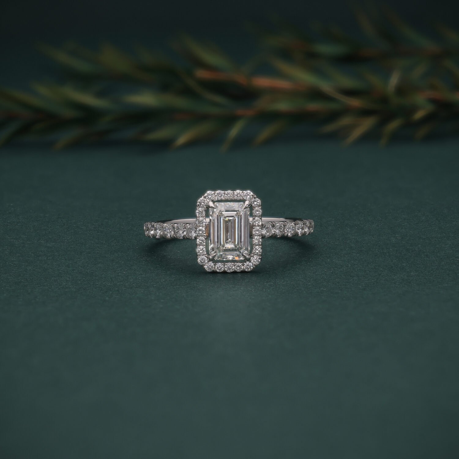 Luxury 14K White Gold Emerald Cut Diamond Engagement Ring